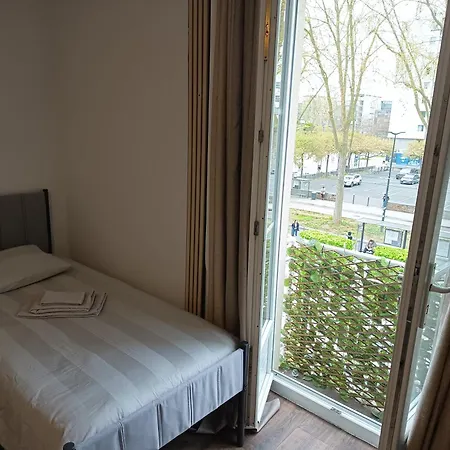 Отель Du Mans *