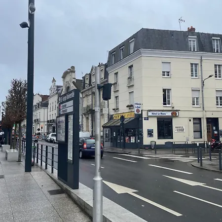 Du Mans Hotel *
