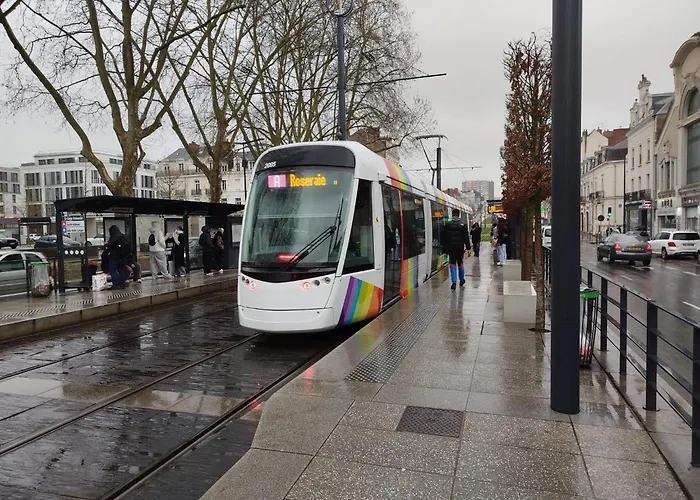 Hotel Du Mans Angers